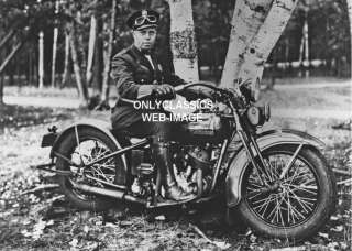 1930s HARLEY DAVIDSON MOTORCYCLE COP POLICE REAL PHOTO  