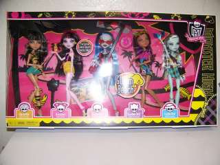   HIGH GLOOM BEACH EXCLUSIVE SET OF 5 WITH GHOULIA YELPS NEW  