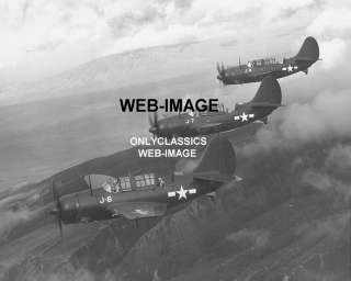 WWII CURTISS HELLDIVERS FIGHTER AIRPLANE AVIATION PHOTO  