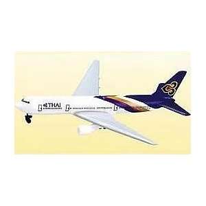  Thai Airways Micro Airliners 777 200 Snap Together Model 