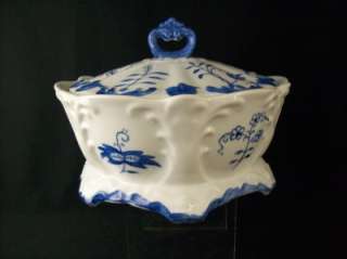 Vintage Hand Painted Footed Porcelain Dish with Lid Blue Onion  
