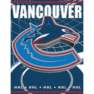  Vancouver Canucks Game Time Woven Jacquard Throw: Sports 