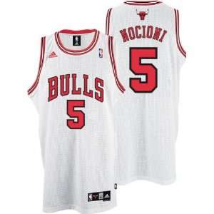 Andres Nocioni Jersey: adidas White Swingman #5 Chicago Bulls Jersey 