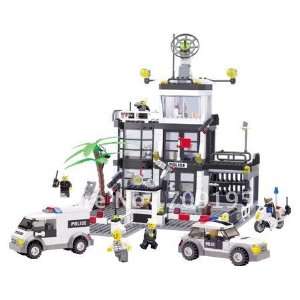   the police stations 631pcs compatible with lego assemble Toys & Games