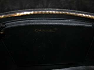 AUTH Chanel Lamb Leather Shoulder Bag/Tote Black with Card & Dust bag 