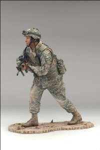 MCFARLANE ARMY INFANTRY SOLIDER COMBAT M4A1 MILITARY ACU FIGURE MINT 