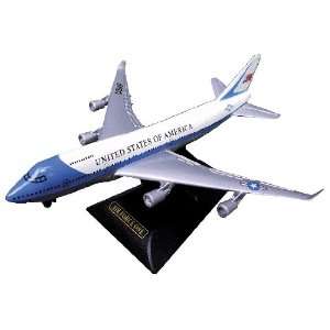  Motor Max Modern Jets Series 1/100 Scale   Air Force One 