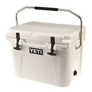  Yeti Roadie 20 qt. Cooler