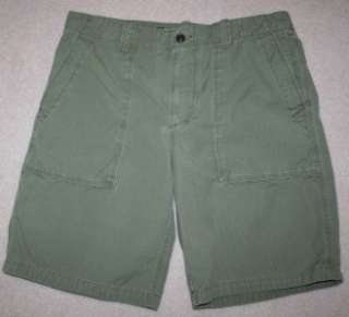 EDDIE BAUER Mens Size 36 Olive Green Mens Cargo Shorts Cotton Khaki 
