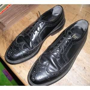  Thom McCann Mens Black Sz 10 Wingtips Oxford Shoes 