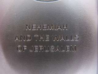   FRANKLIN MINT BOOKS OF THE BIBLE NEHEMIAH WALLS JERUSALEM+GOLD  