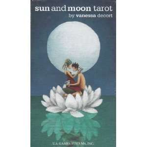  Sun and Moon tarot deck: Everything Else