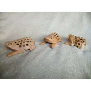  Hand Carved, Wooden, Frogs   Set Of Three Kitchen 