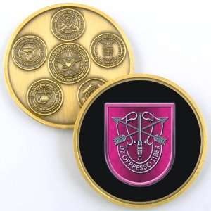 SPECIAL FORCES LADIES GROUP PHOTO CHALLENGE COIN YP602
