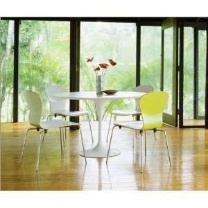   Saarinen Round Dining Table with Sprite Side Chairs: Furniture & Decor