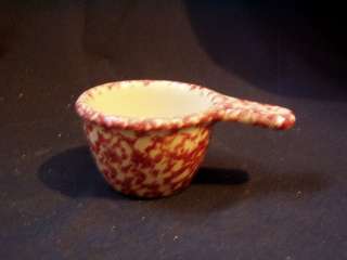 Henn Pottery CRANBERRY SPONGEWARE MEASURING CUP 1/3 Cup  