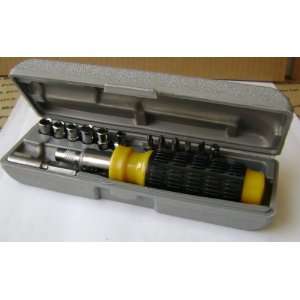   bar, Socket Adapter, Ratchet Screwdriver Handle, and Carrying case