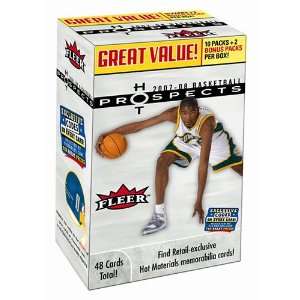 2007/08 Fleer Hot Prospects Basketball 12 Pack Box:  Sports 