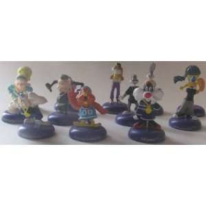  Looney Tunes Characters Set of 12 Vending Toys   Capsule 