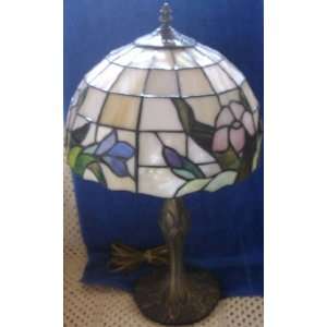  Stained Glass Style Lamp 
