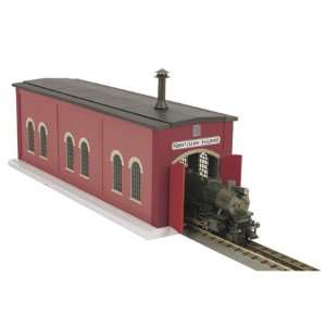    Pennsylvania Railroad Single Stall Engine Shed: Toys & Games