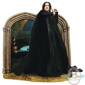 New Harry Potter Snape Diorama by NECA damaged repaired  