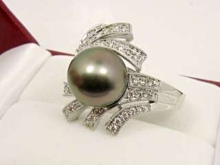   Designed 18KW Gold Ring with Diamond & Peacock Black Tahitian Pearl
