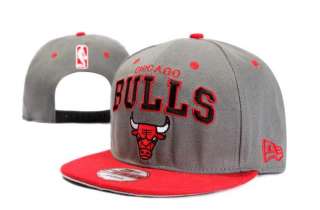NEW NWT Vintage Chicago Bulls Snapback N B Cap&Hat  