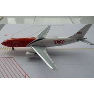  Aeroclassics TNT A 300B4 F Model Airplane Toys & Games