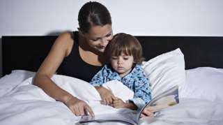 Reading with your toddler   Tesco Baby & Toddler Club
