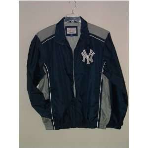   New York Yankees Lightweight Full Zip Jacket Mens: Sports & Outdoors