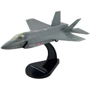  Smithsonian Deluxe InAir E Z Build F 35A Model Kit: Toys 