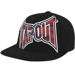  TapouT Black Dominant Front Flex Fit Hat (Large/X Large 