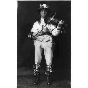  Sam Bennett,Morris fiddler,Ilmington,Warwickshire,England 