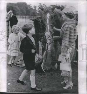   Princess Margaret and Anne/Prince Charles/Polo/Pony/Windsor  